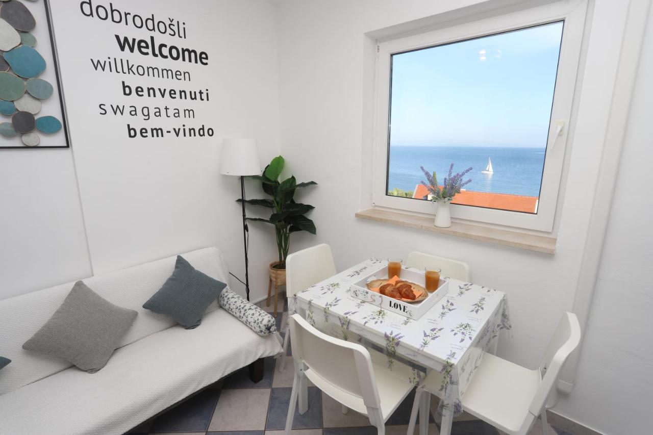 Apartment Relaxing Sea View, Okrug Gornji Exteriér fotografie